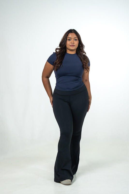 Aura Flow Flared Leggings